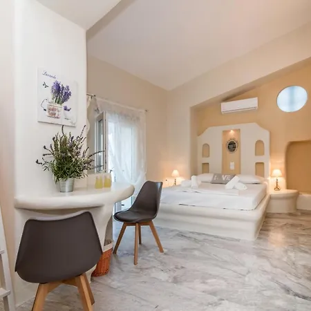 Fratelli Family Отель Тинос