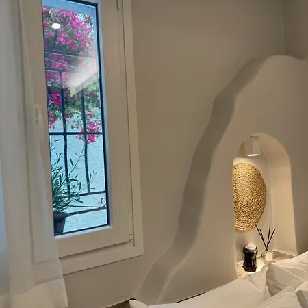 Fratelli Family Отель Тинос