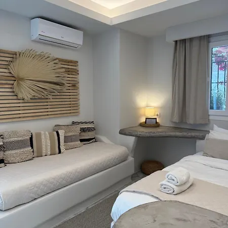 Отель Fratelli Family Тинос