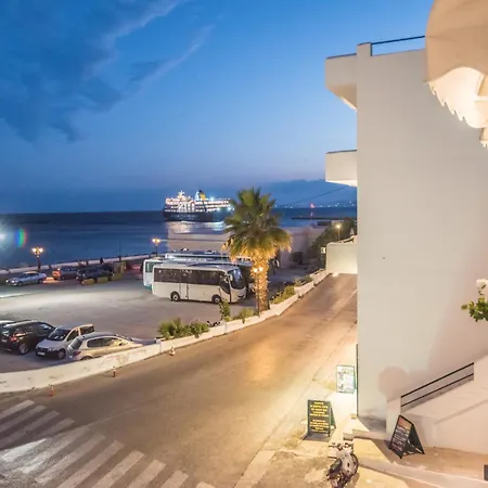 Hotel Fratelli Family Tinos