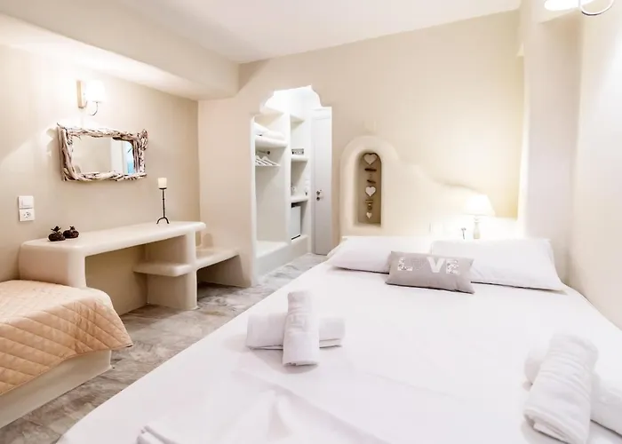 Fratelli Family * Wyspa Tinos