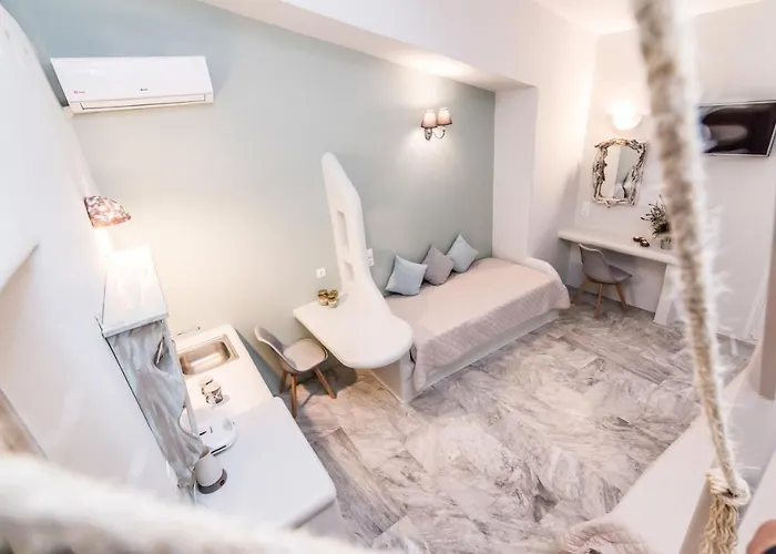 Ξενοδοχείο Fratelli Family Τήνος