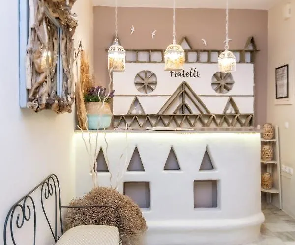 Fratelli Family Hotel Wyspa Tinos