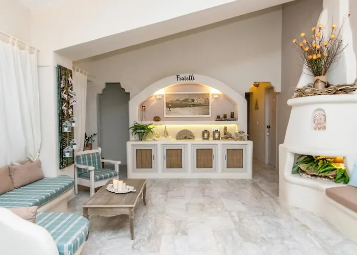 Fratelli Family Hotel Wyspa Tinos